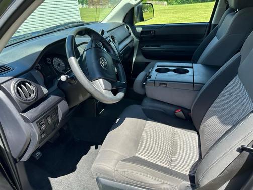 Black 2017 Toyota Tundra SR