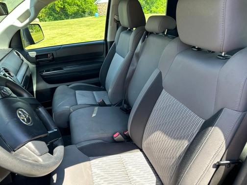 Black 2017 Toyota Tundra SR