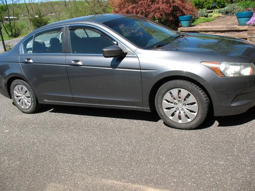 Gray 2009 Honda Accord LX