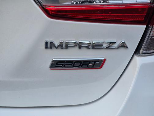 2017 Subaru Impreza 2.0i Sport