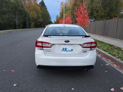 2017 Subaru Impreza 2.0i Sport