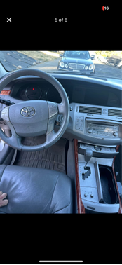 2005 Toyota Avalon XLS