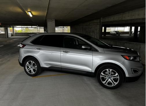 2016 Ford Edge Titanium