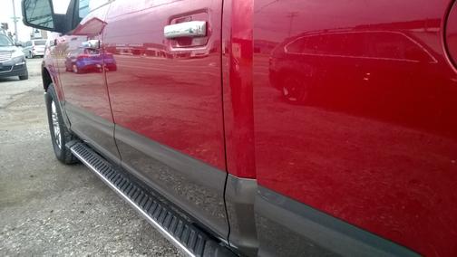 Red 2016 Ford F-150 XLT
