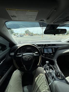 White 2020 Toyota Camry SE