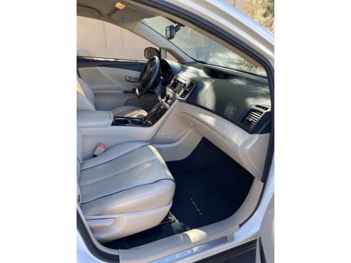 2010 Toyota Venza Base