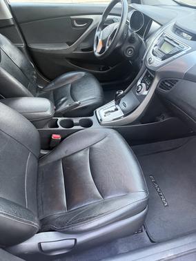 2012 Hyundai ELANTRA Limited
