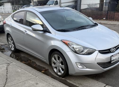 2012 Hyundai ELANTRA Limited