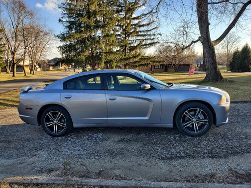 2013 Dodge Charger SXT