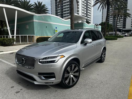 2021 Volvo XC90 T6 Inscription