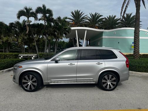 2021 Volvo XC90 T6 Inscription