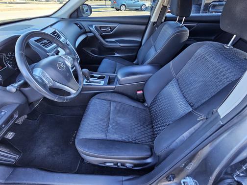 2016 Nissan Altima 2.5 SV