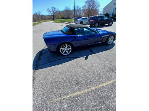 2005 Chevrolet Corvette Base