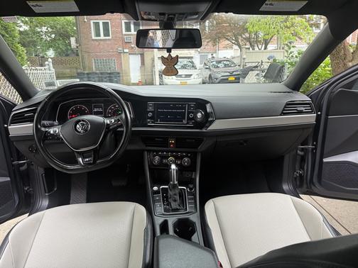 2019 Volkswagen Jetta 1.4T R-Line
