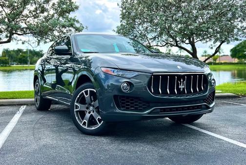 2017 Maserati Levante Base