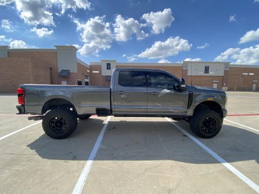 2025 Ford F-350 Lariat