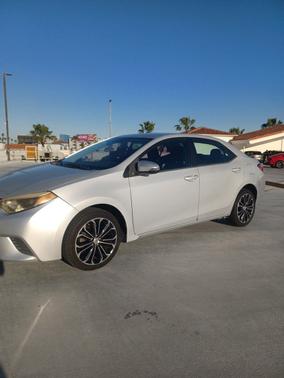 2015 Toyota Corolla LE Plus