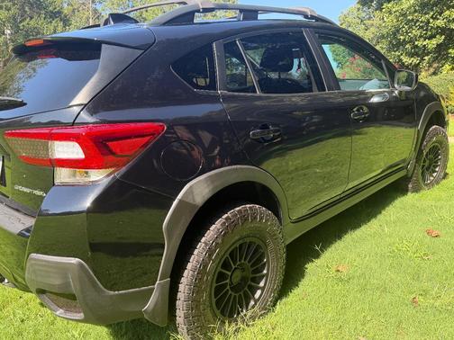 Black 2019 Subaru Crosstrek 2.0i Premium
