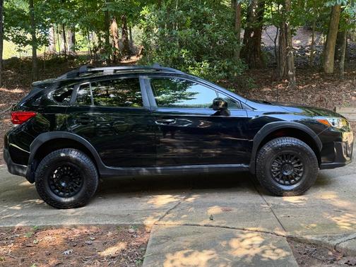 Black 2019 Subaru Crosstrek 2.0i Premium