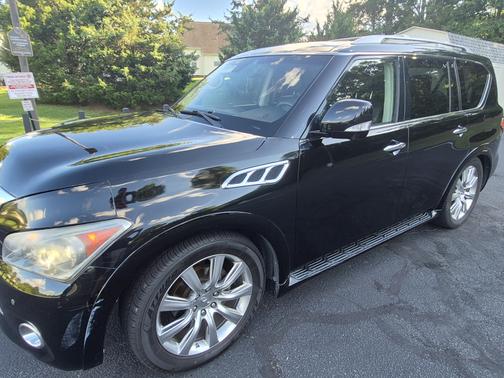 2012 INFINITI QX56 Base