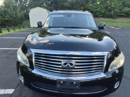 2012 INFINITI QX56 Base
