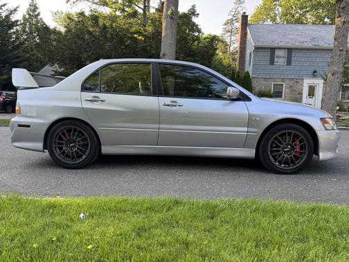 2006 Mitsubishi Lancer Evolution MR