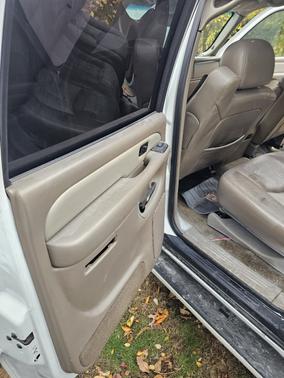 2004 GMC Yukon XL Denali