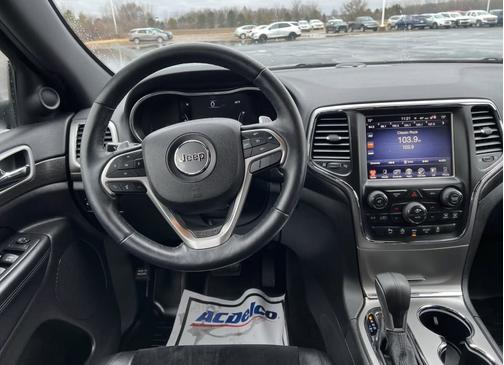 2017 Jeep Grand Cherokee Altitude