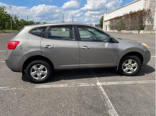 2010 Nissan Rogue S