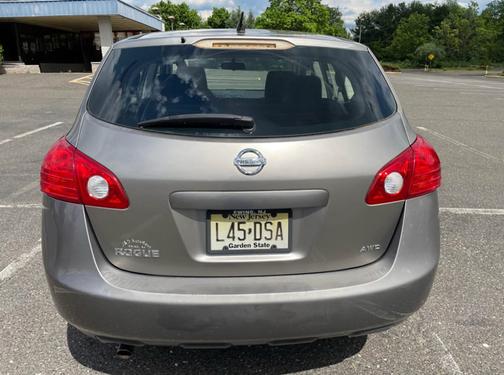 2010 Nissan Rogue S