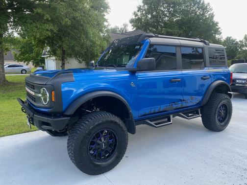 2022 Ford Bronco Black Diamond Advanced