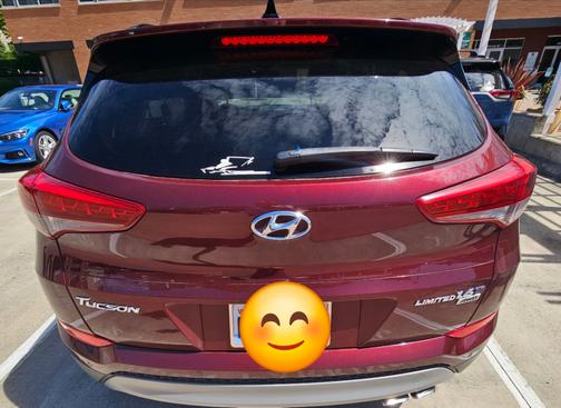 Red 2018 Hyundai TUCSON Limited