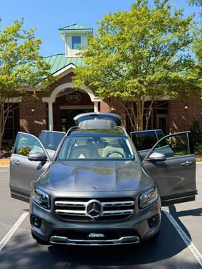 Gray 2020 Mercedes-Benz GLB 250 4MATIC