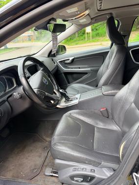 Black 2015 Volvo V60 T5 Premier