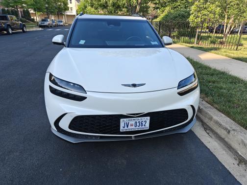 White 2023 Genesis GV60 Performance