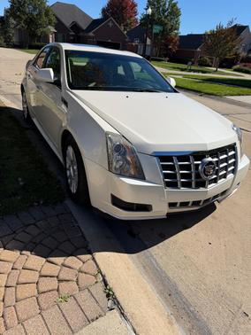 White 2013 Cadillac CTS Luxury