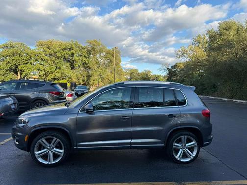 2016 Volkswagen Tiguan R-Line