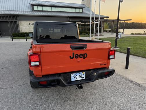 2020 Jeep Gladiator Sport S