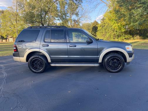 2010 Ford Explorer Eddie Bauer