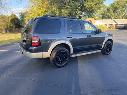 2010 Ford Explorer Eddie Bauer