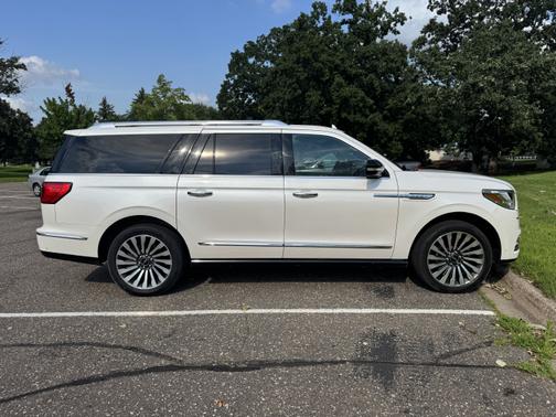 2019 Lincoln Navigator L Reserve