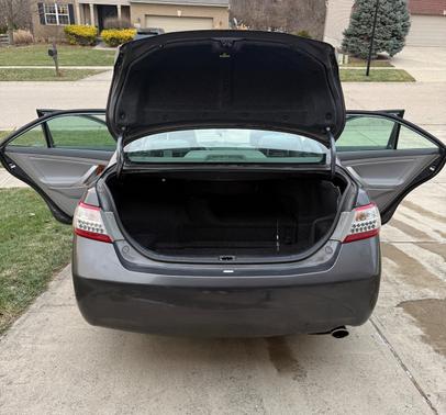 2011 Toyota Camry Hybrid Base