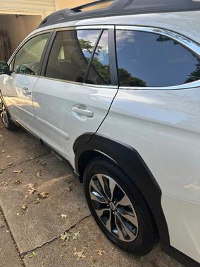 White 2024 Subaru Outback Limited XT