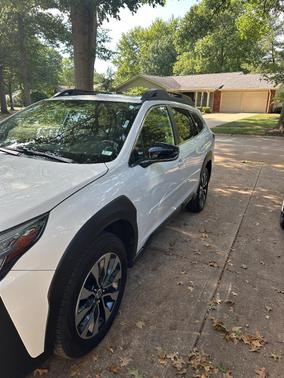 White 2024 Subaru Outback Limited XT