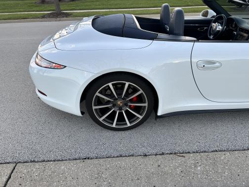 2014 Porsche 911 Carrera 4S