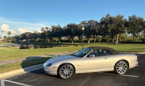 2006 Jaguar XK8 Base