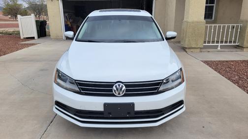 White 2017 Volkswagen Jetta 1.4T SE