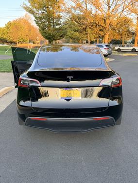 Black 2023 Tesla Model Y Long Range