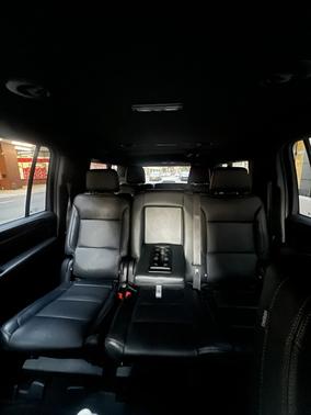 2023 GMC Yukon XL SLE
