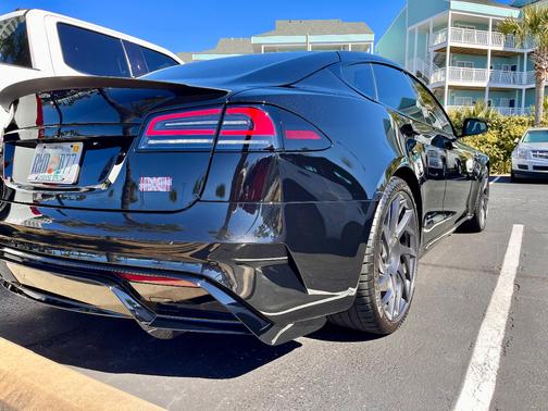 Black 2026 Tesla Model S Plaid